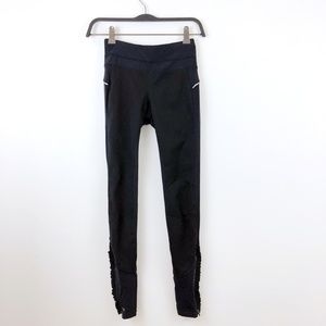 Athleta Wind Warrior XXS Black Waterproof Leggings